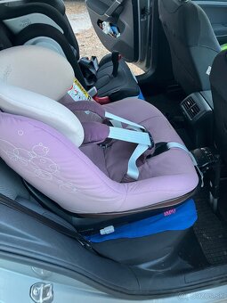 Maxi Cosi Pebble Plus + Isofix zakladna + Maxi Cosi Pearl - 7