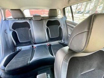 Renault Megáne Grandtour 1,6 - 7