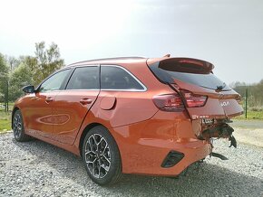 KIA CEED SW GT - LINE - 1900KM, 2024, LUXUSNÍ VÝBAVA - 7