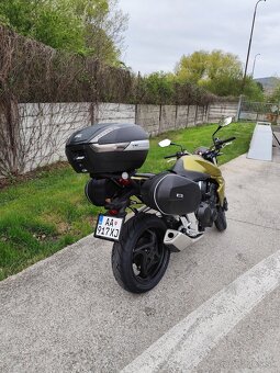 Honda CB1000R - 7