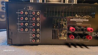 Akai AM 47 - 7