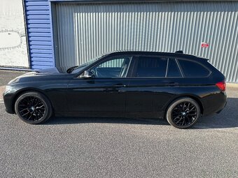 BMW Rad 3 Touring 320d A/T 135kw - 7