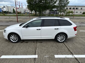 Škoda Octavia Combi 1.6 TDI Ambition - 7