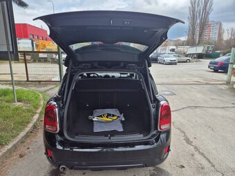 Predám Mini Countryman Cooper S E ALL4 A/T PLUG IN HYBRID - 7