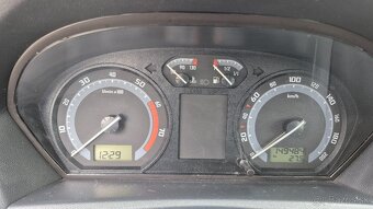 Škoda Fabia Combi 1.4 55kw M5 150 000km - 7