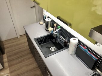 NA PREDAJ: Štýlový 2-izbový byt s loggiou a výhľado… - 7