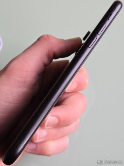 Apple iPhone XR 64GB Čierny 92% Batéria - 7