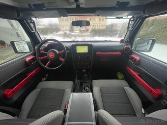 Jeep Wrangler - 7