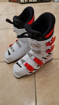 Predam lyziarky Rosignol HERO J4, 25.5 - 7