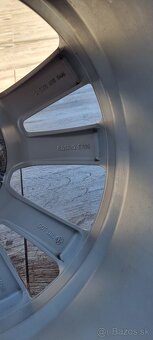 Predán orginal VW TOUAREG elektrony 5x130 r18 8J /ET53 - 7