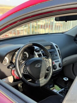 Kia ceed 1.6i - 7