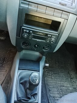 Predám Škoda Fabia 1.4Mpi 50kw - 1.majitel - 7
