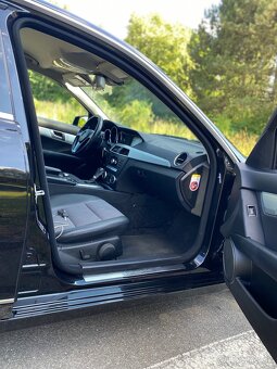 Mercedes Benz W204 C220 cdi - 7