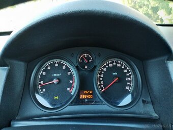 Opel Astra H - 7