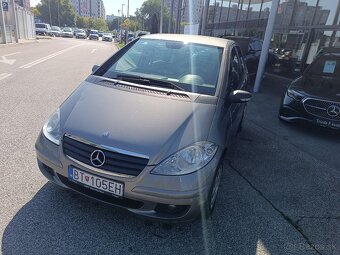 Predám Mercedes Benz A 150 benzín manuál - 7