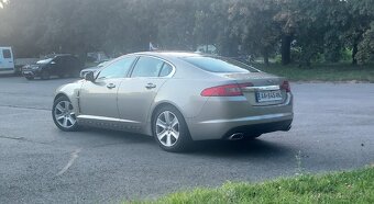 Jaguar XF 3.0 V6 - 7