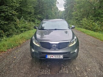 Kia Sportage 2.0 crdi 4x4 - 7