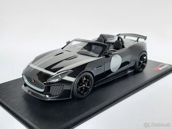1:18 Aston Martin Zagato Speedster + Jaguar F-Type Project 7 - 7