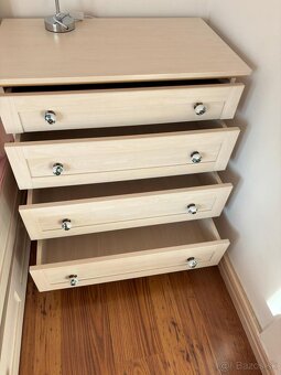 Predám Kvalitný nábytok Flora Cílek - 7