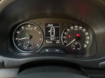 Škoda Fabia 1.2 TSI Monte Carlo - 7