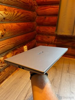 ASUS X409F – i5 9. gen, SSD 256 GB, 8 GB RAM, zachovalý stav - 7