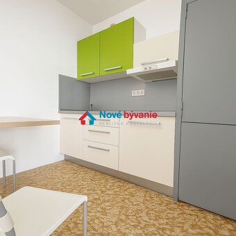 Na PREDAJ 2-izbový byt vo vyhľadávanej mestskej časti DLHÉ D - 7