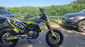 Husqvarna 701 Supermoto r.v.2021 - 7