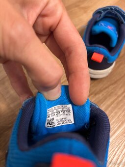 Chlapčenské tenisky adidas, veľkosť 22 - 7