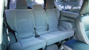 Toyota Land Cruiser - 7