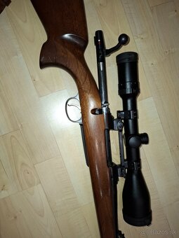 Guĺovnica CZ 550 - 7