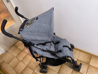 GOLFOVÝ KOČÍK - 7