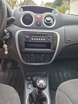 Predám citroen c3 1.4i - 7