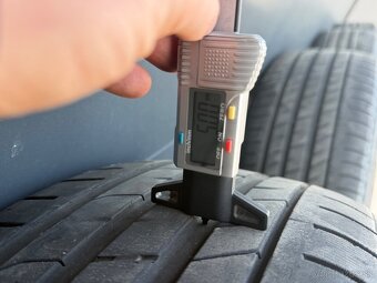 Originál BMW letná sada 245/50 R18 X3 - 7