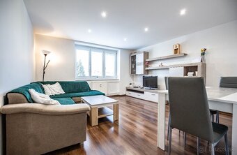 3-izb. byt v Trnave na HOSPODÁRSKEJ ul., 59 m2, balkón - 7