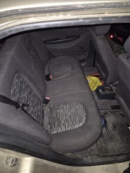 Škoda fabia benzin - 7