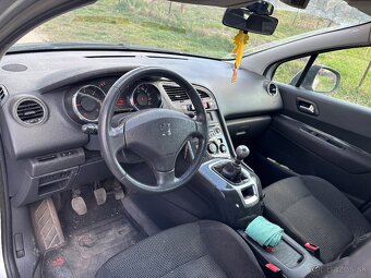 Peugeot 5008 - 7