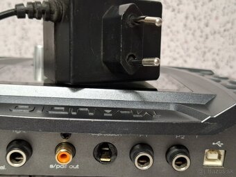 M-Audio Black Box - kytarový multiefekt/zvuková karta - 7