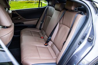 Lexus ES300h Prestige Top V Záruke - 7