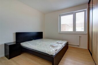 PRENÁJOM: 2IZBOVÝ KOMPLETNE ZARIADENÝ BYT, CENTRUM - DUNAJSK - 7