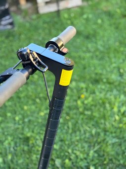 XIAOMI SCOOTER - XIAOMI ELEKTRICKÁ KOLOBEŽKA - 7