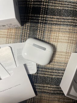 Apple AirPods Pro 3. generácie (2025) - 7