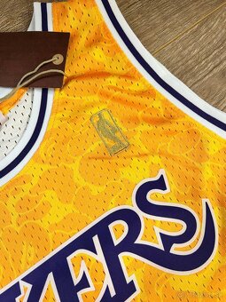 Mitchell & Ness dres BAPE x Lakers XL - 7