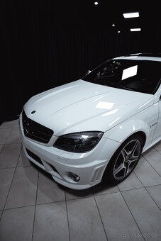 Mercedes C63 amg - 7