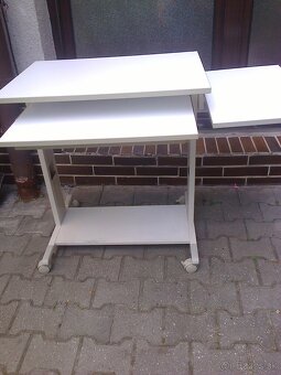 Skrinky, komoda, stolíky, stolička.... - 7