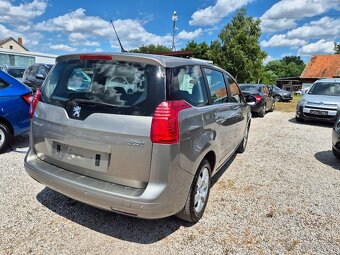 Peugeot 5008 - 7