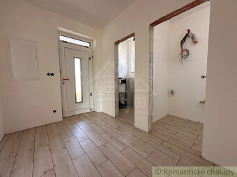 NOVOSTAVBA V NESVADOCH – HOLODOM S MOŽNOSŤOU DOKONČENIA NA - 7