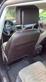 Volkswagen Passat B7 - 7