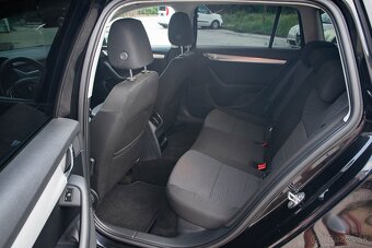2013 Škoda Octavia Combi 2.0 TDI DSG | výhrevy Lane Assist - 7
