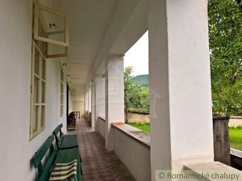 VÝRAZNE ZNÍŽENÁ CENA - Unikátny meštiansky dom s veľkou zá - 7