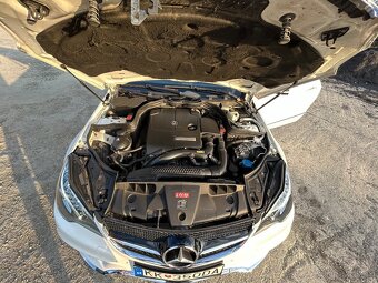 Mercedes-Benz E 200 Coupé - 7